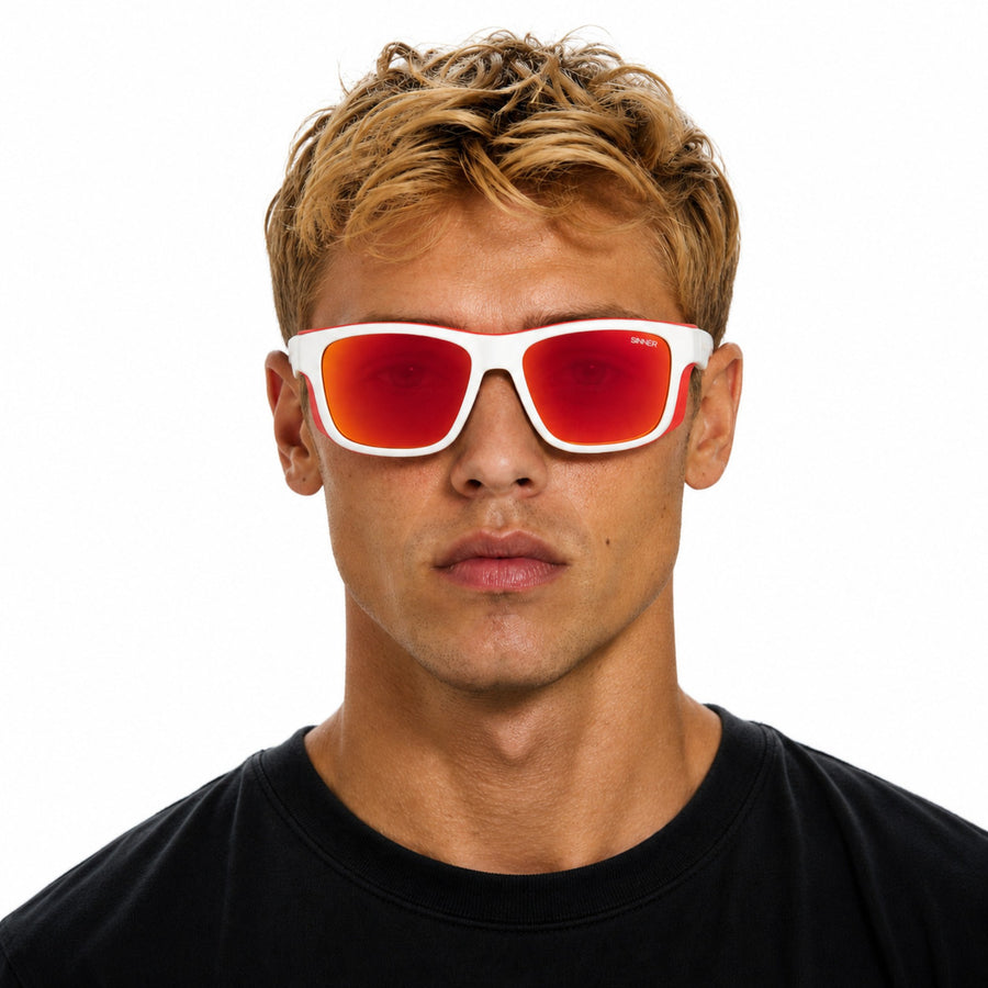 Photochromic SINTRAST — one lens, every light